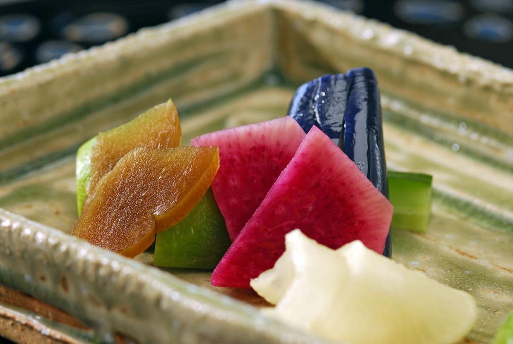 Отель Hakone Tokinoshizuku Экстерьер фото A selection of Japanese fruit jellies